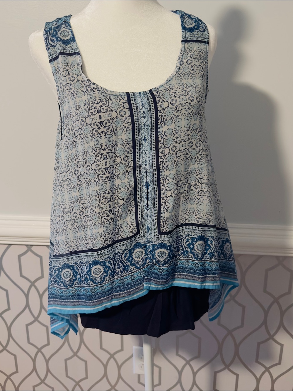 ALYX Womans Sleeveless Handkerchief Tank Top Pull On SZ M Layered Split Front &